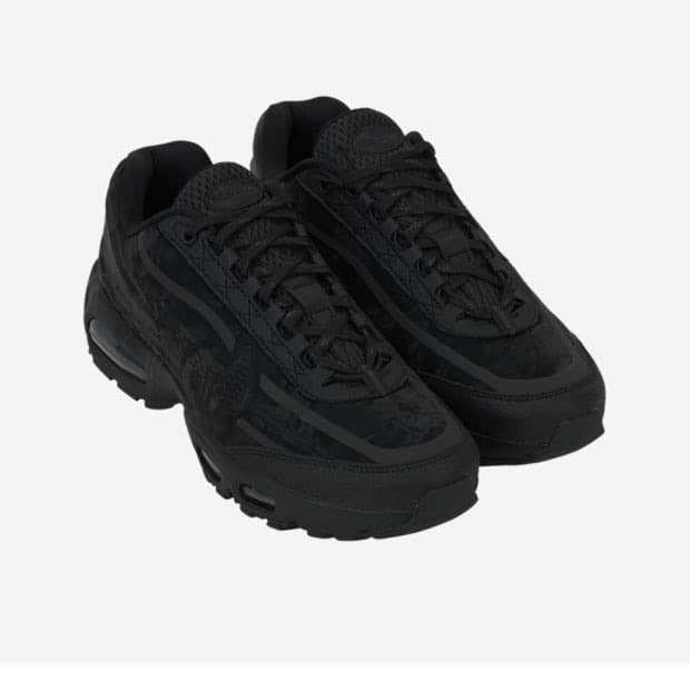 나이키 웍스아웃 에어맥스95 블랙 290