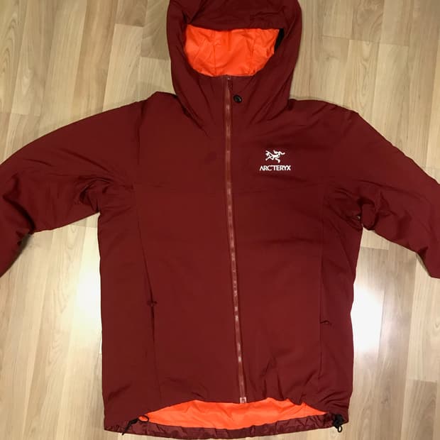 [s]아크테릭스 후드 자켓 버건디