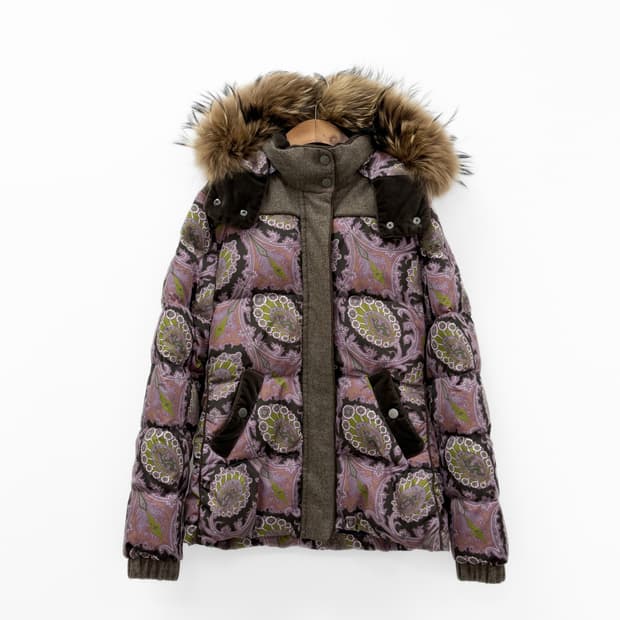 에트로 페이즐리 패턴 울 트리밍 라쿤 퍼 구스다운 자켓