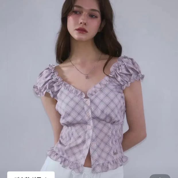 (새상품) 로제프란츠 프릴 셔링 슬리브리스