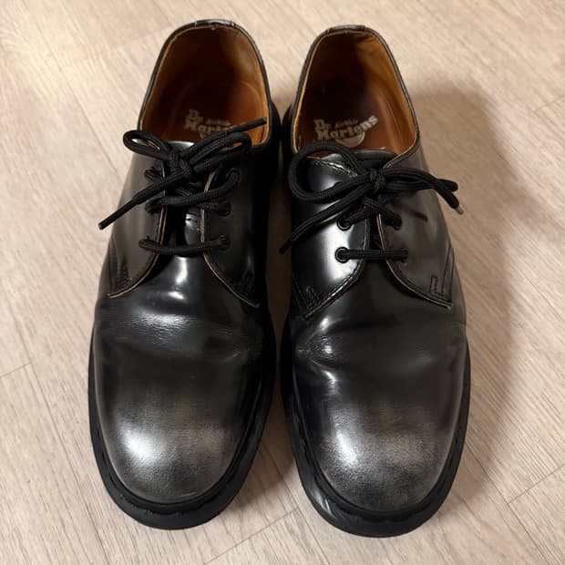 닥터마틴 슈프림 1461 실버 255 uk6.5