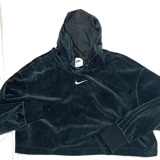 나이키 크롭 벨벳 후드