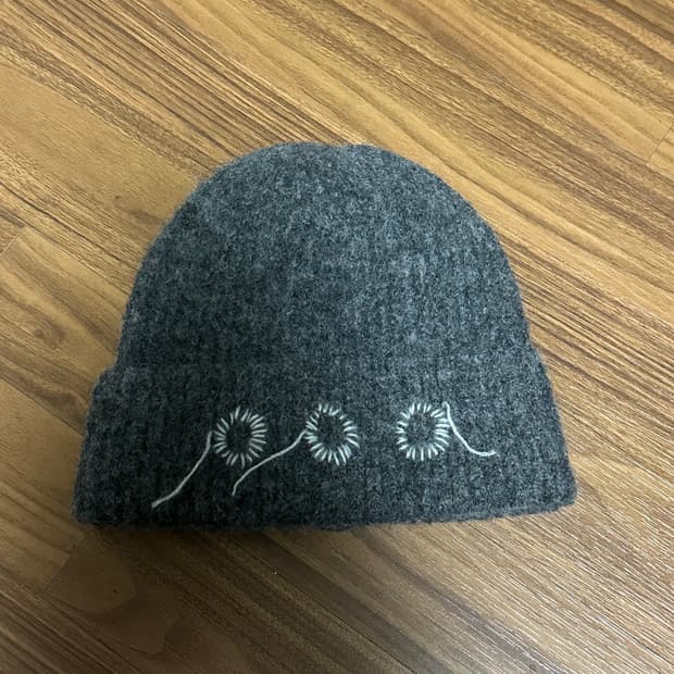 노우트 핸드 스티치 비니