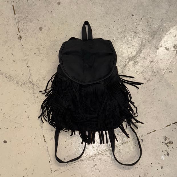 (착샷o)western tassel suede backpack