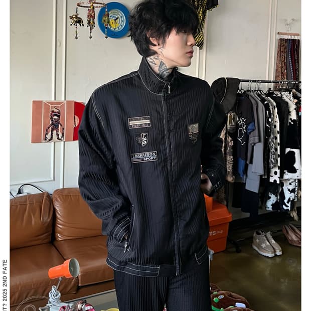 1990s LESHURON SPORTS Gothic Patch JK