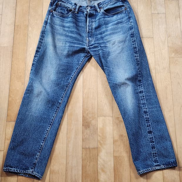 웨어하우스 1101 사이즈 34 팝니다.