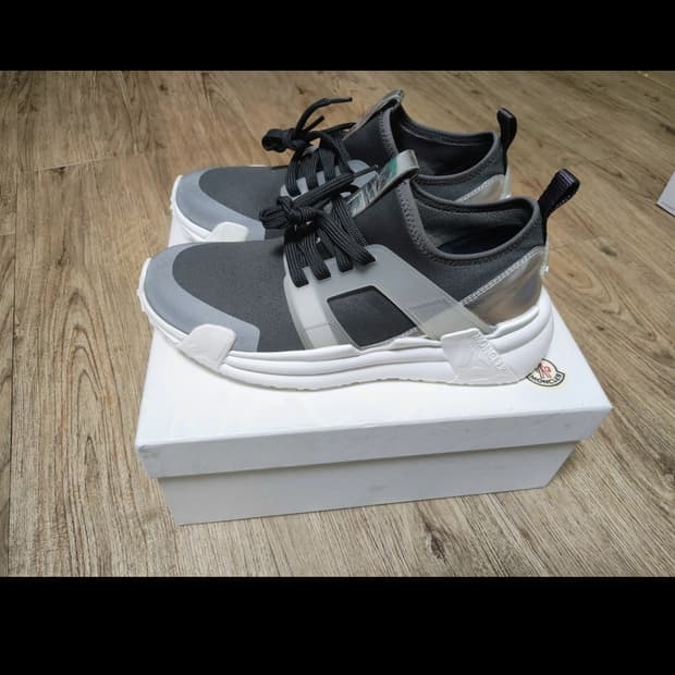 몽클레어 루나로브 250-255mm 스니커즈 운동화