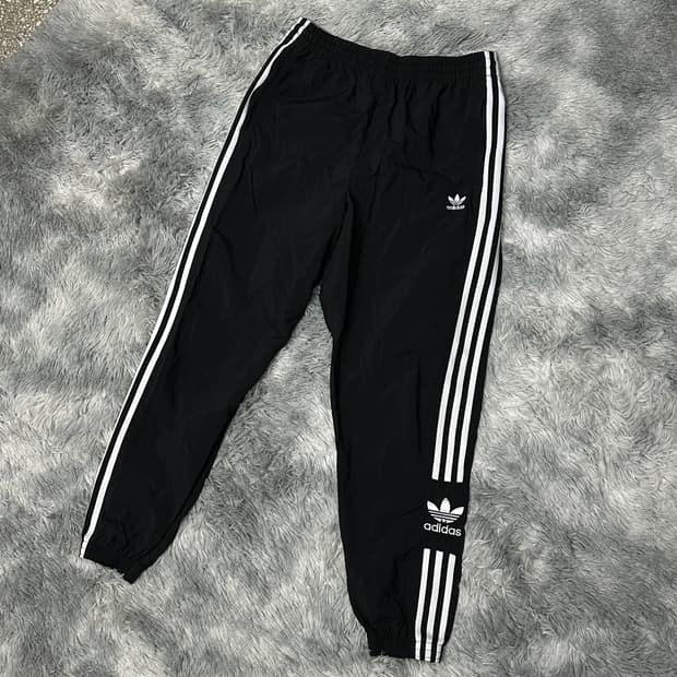 아디다스 여성 락업 우븐 조거팬츠 m
