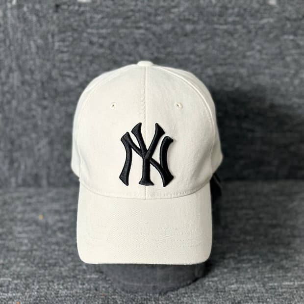 MLB NY 양키스 화이트 볼캡