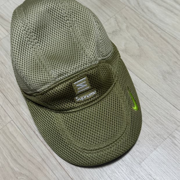 슈프림 나이키 샥스 모자 캡 올리브