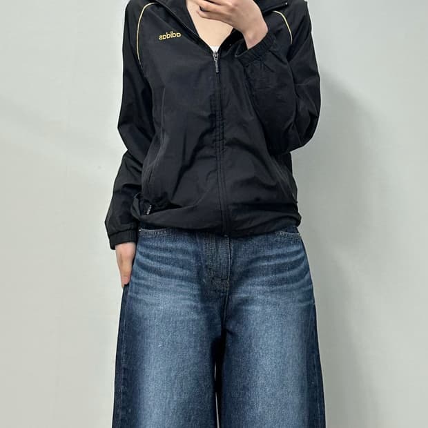 아디다스 자수로고 나그랑라인 바람막이 자켓