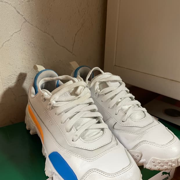 퓨마 트레일폭스 레더 어글리슈즈 화이트 운동화 260