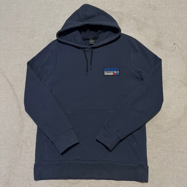 오클리 팩토리 파일럿 후드티