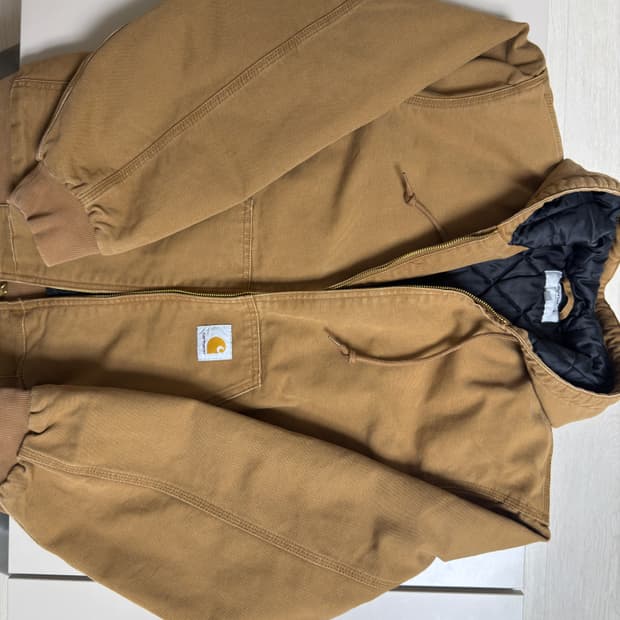 칼하트 WIP OG 액티브 자켓 브라운