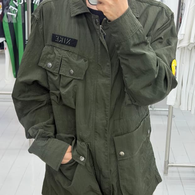 나이키 나일론 멀티 패치 우븐 밀리터리 자켓