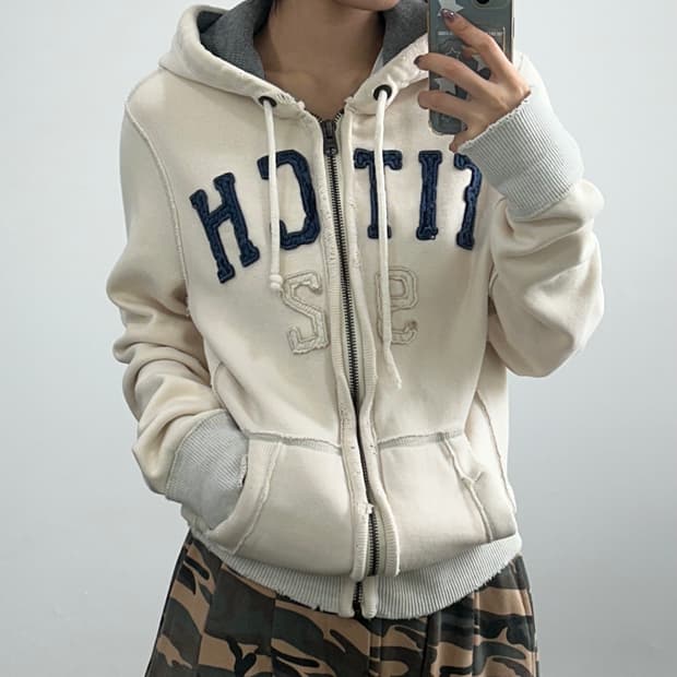 Abercrombie 아베크롬비 크림 화이트 자수 후드집업