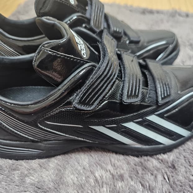 아디제로 야구화 인조잔디화 275~280