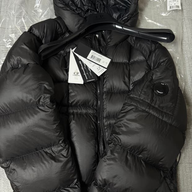 [급처 풀구성] cp컴퍼니 dd쉘 패딩 46