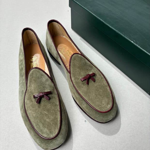 벨지안 슈즈 로퍼 MR.CASUAL 스웨이드 올리브 그린 7.5사이즈