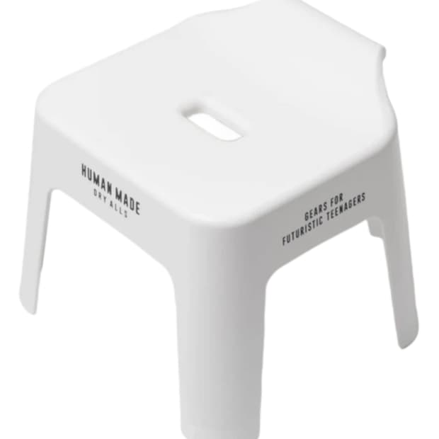 휴먼메이드 배스 체어