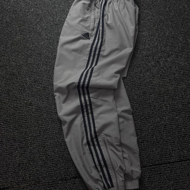 00s 아디다스 올드스쿨 우븐 와이드핏 트랙팬츠 1223