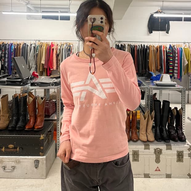 ALPHA INDUSTRIES long sleeve t-shirts