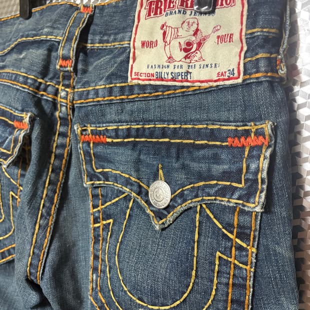 TRUE RELIGION billy super T 34