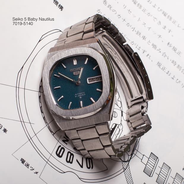 세이코 5 오토매틱 7019-5140 빈티지 시계