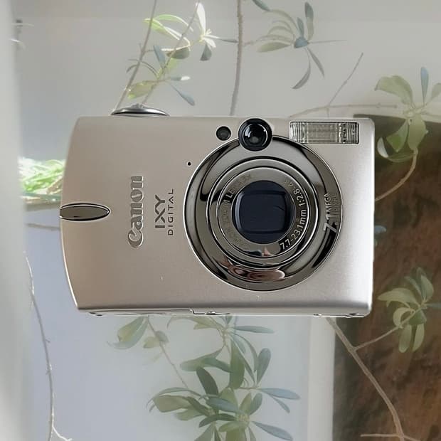 캐논 IXY 700 샴페인골드 / 디지털카메라 빈티지디카