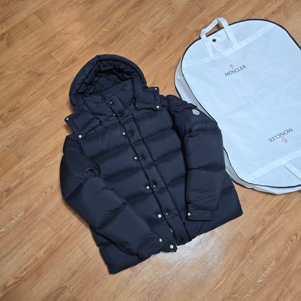 몽클레어 베제르 마야 6사이즈 