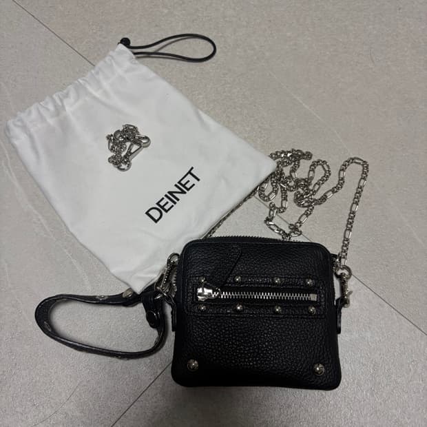 다이닛 스터드 크로스체인월렛 stud cross chain warret