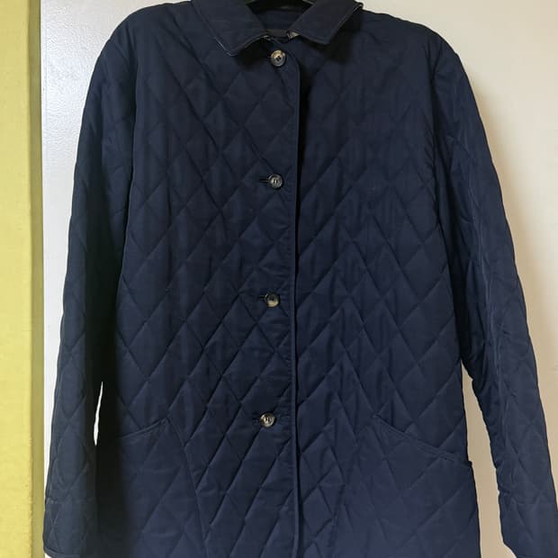 버버리 퀼팅 자켓