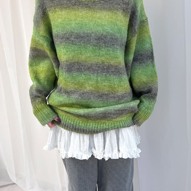 JEANASIS 그린 그라데이션 브러쉬 오버사이즈 풀오버