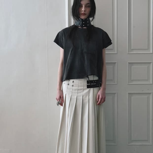 데어드 stain burn 반팔티셔츠