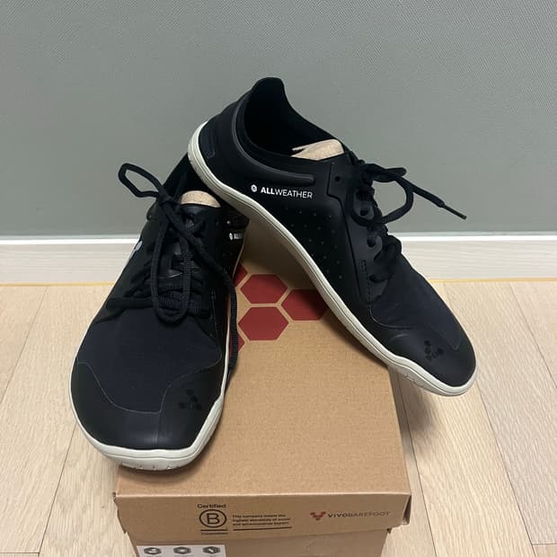 비보베어풋 사이즈 41 10만원에 판매합니다. 