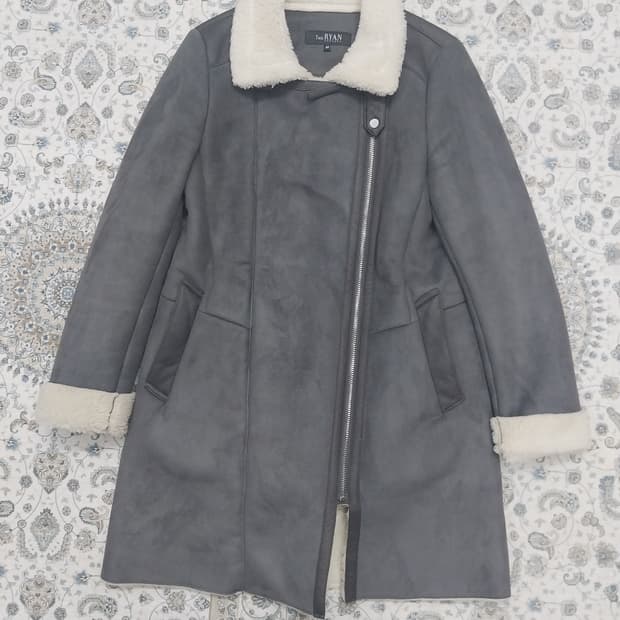 RYAN 무스탕 코트 그레이 66