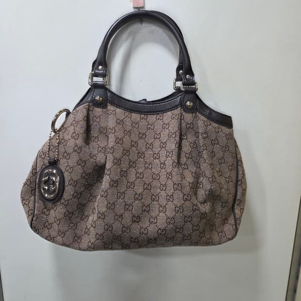 구찌 GG 울 수키백