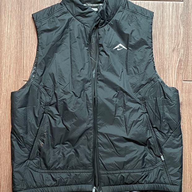 나이키 써마핏 프리마로프트 트레일 러닝 베스트