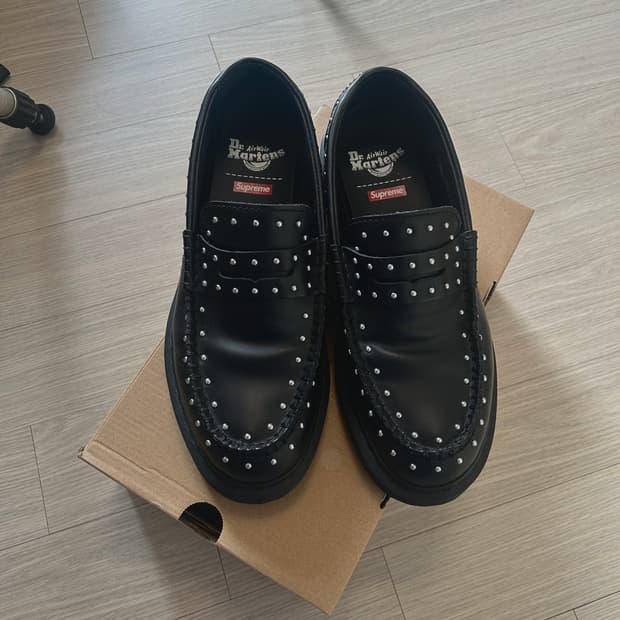 슈프림 닥터마틴 스터드로퍼 us9(270)