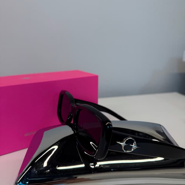 젠틀몬스터 볼드 컬렉션 더 벨 01