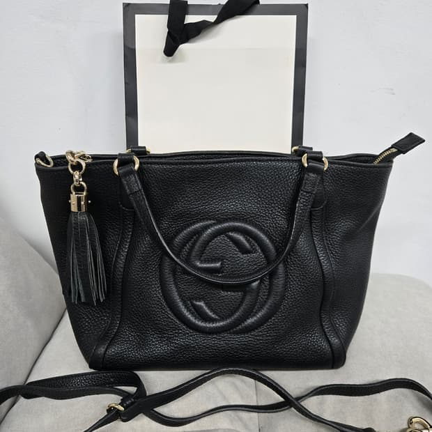 [보증서 정품] 구찌 소호 테슬 숄더백