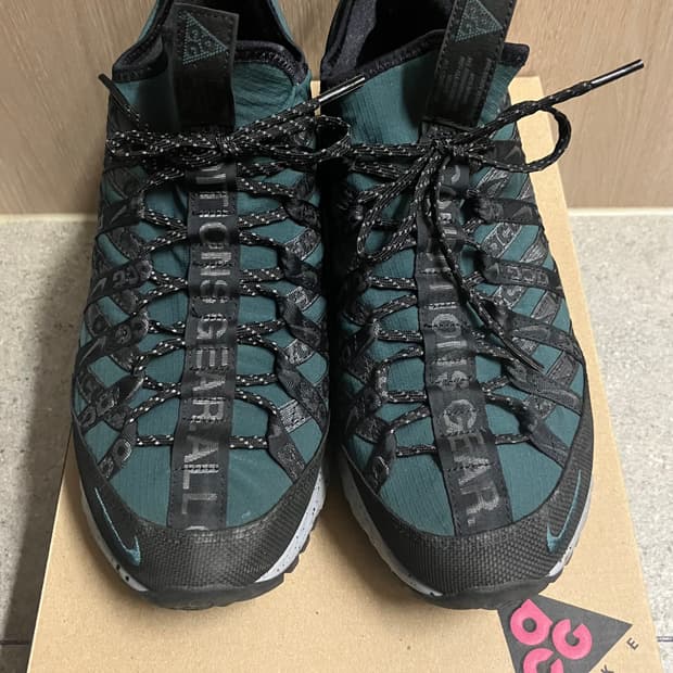 나이키 acg 리액트 테라 고베