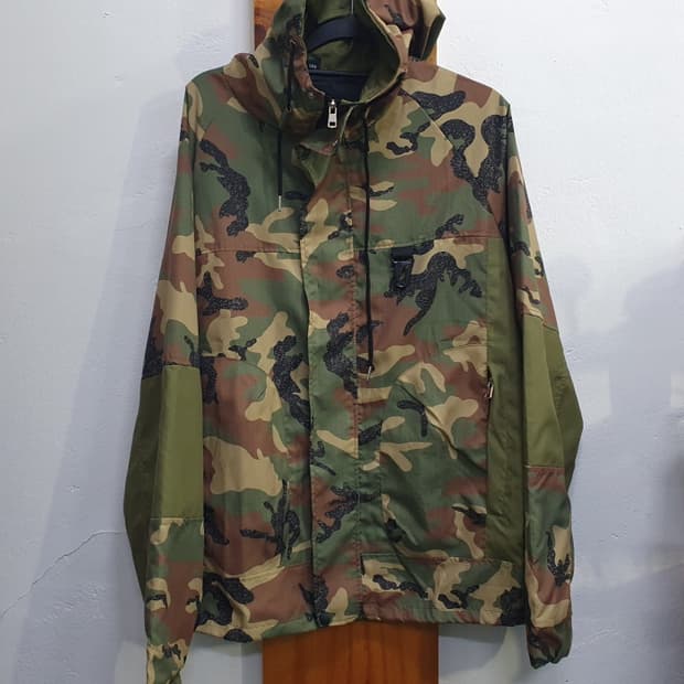 밀리터리 아웃도어자켓(105)