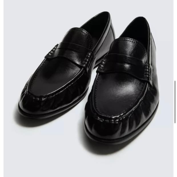 자라 페니로퍼 44사이즈(285) 구해봐요