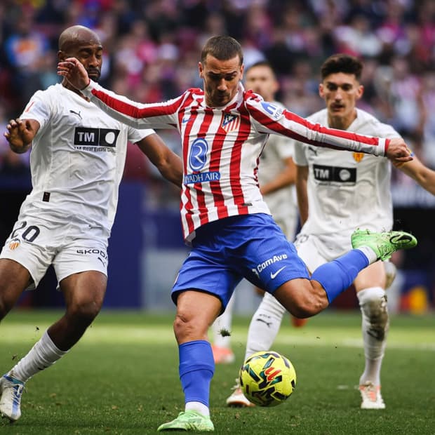 25-26 AT마드리드 그리즈만 긴팔 유니폼 M 레플리카