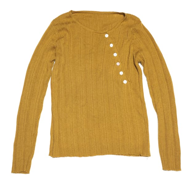 [JPN] Rib Knit Button Detail Top