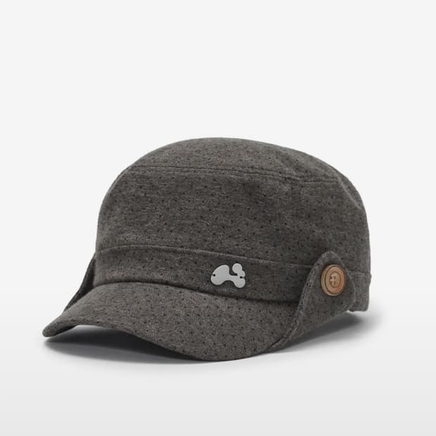 (원가이하 새상품) 허그유어스킨 도트 버튼 플립 캡 브라운