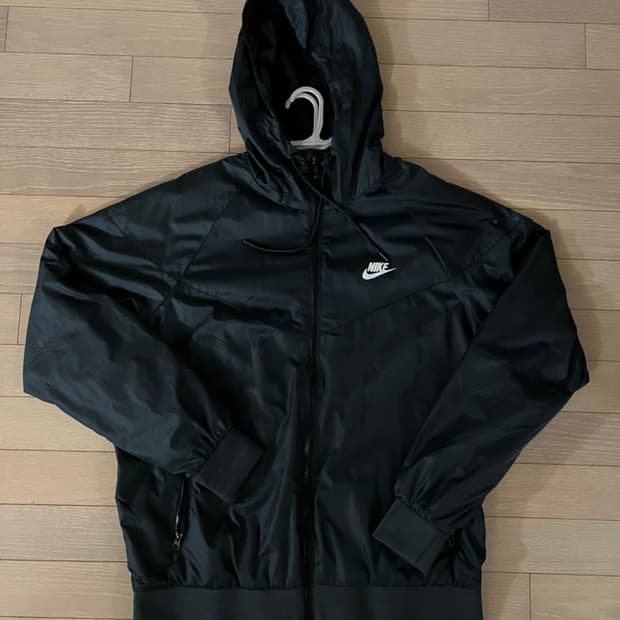 나이키 윈드러너 (새상품)