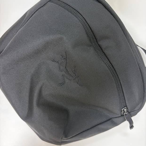 아크테릭스 맨티스 2 블랙