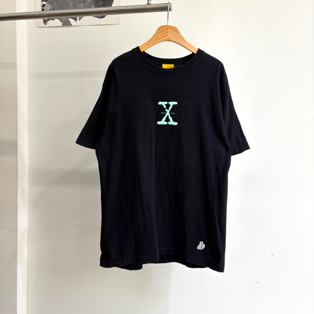 FR2 반팔 티셔츠